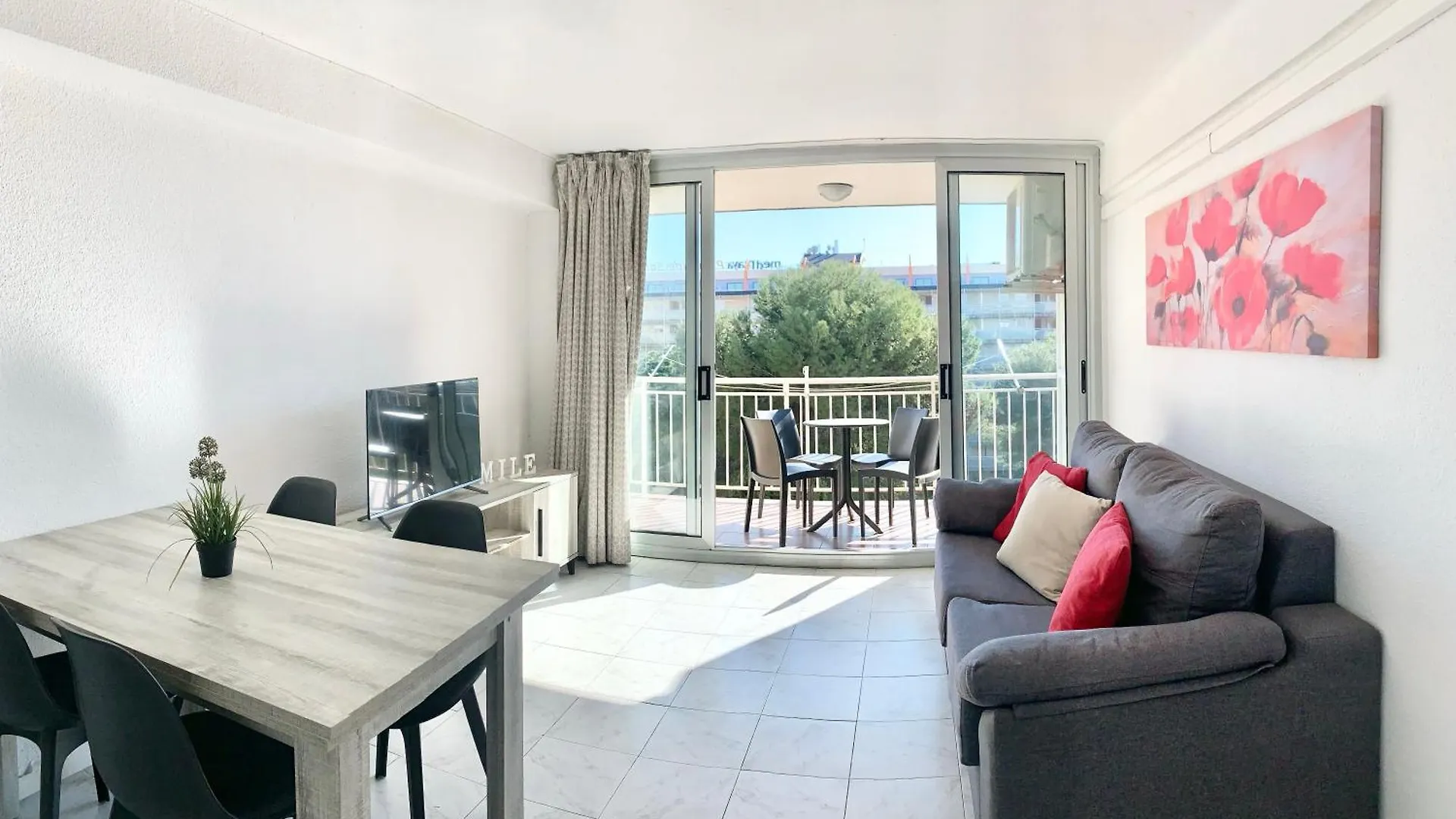 Apartamentos Zaragoza Salou Apartment